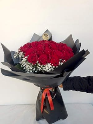 41 G�l  Siyah Ambalaj